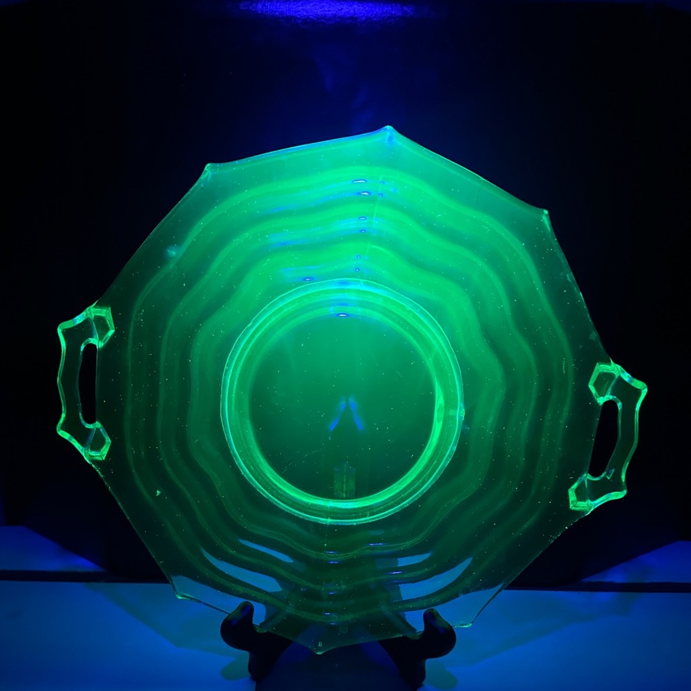 Jenkins Glass Green Uranium Handled Cake Platter - 12 inch Vaseline Dish